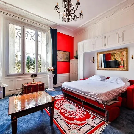 Appartamento #arc Detriomphe #trocadero #style Haussmanien#ac Parigi